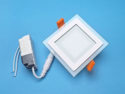 LED світильник врізний квадратний стельовий 6W 3000K (тепле світло) зі скляним декором