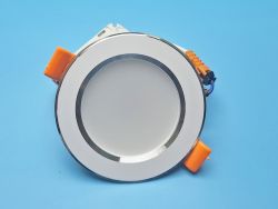 Точечный LED светильник врезной потолочный круглый SILVER 220V 7W 4100K нейтральный свет