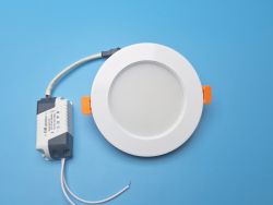 Точечный LED светильник врезной потолочный круглый WHITE 220V 5W 4100K нейтральный свет