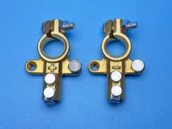 Клемма  АКБ латунная EURO 25 мм (пр-во Украина)}