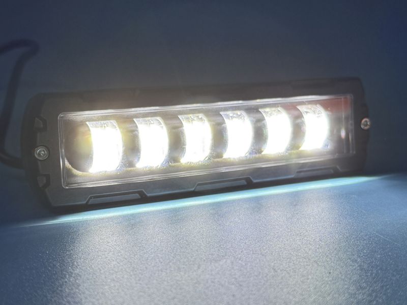 Светодиодная LED фара YZX039-40W белый/желтый свет с четкой свето